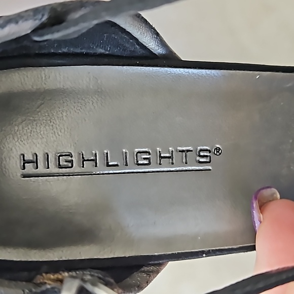 Highlights womens black and silver high-heeled shoes. size 10W. - Picture 3 of 6